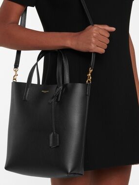 Saint Laurent
Toy Shopping N/S leather tote bag